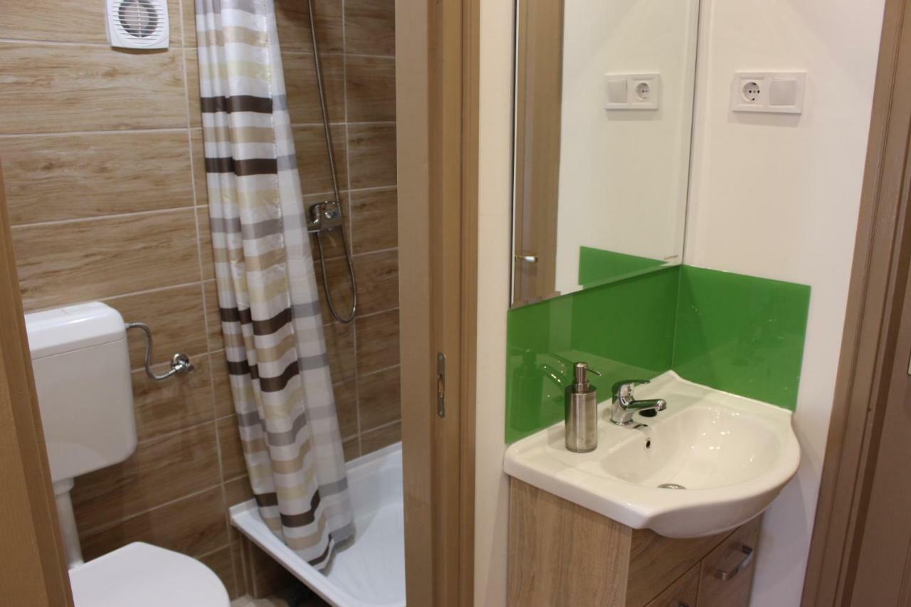 White Stone Apartman Hajduszoboszlo Exterior photo